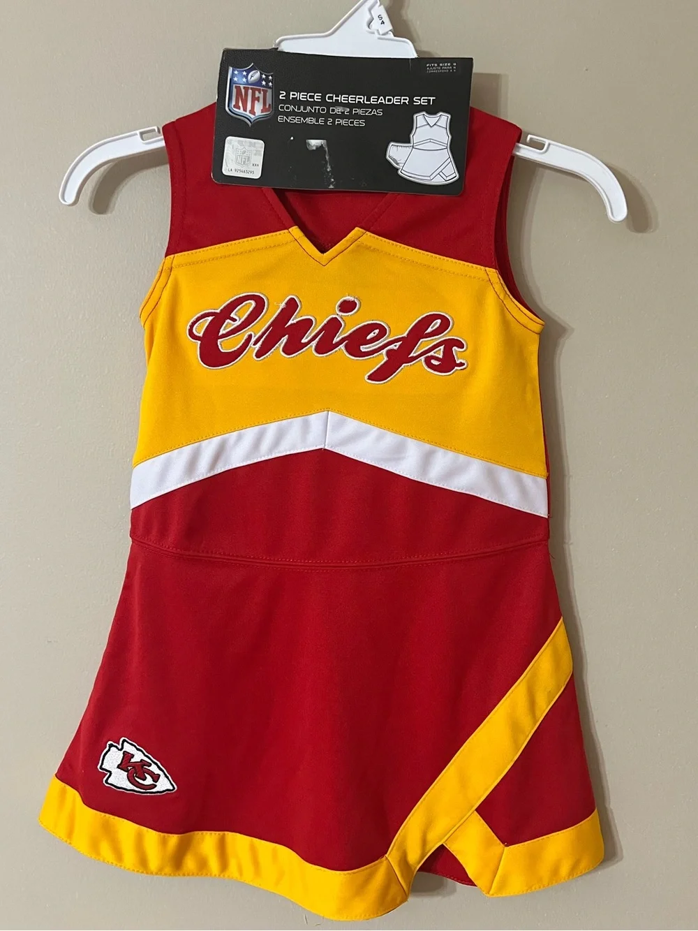 Kansas City Chiefs size 4 KC 2 Piece Cheerleaders Set